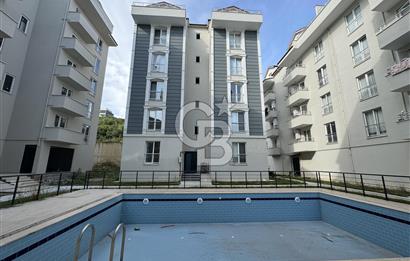 YAHYA KAPTAN'A 5 DK HAVUZLU SİTE İÇİ 3+1 140 M² BAHÇE DUBLEKS