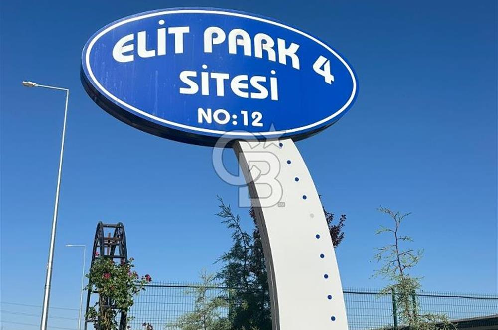 KUZEY YILDIZI MH.'DE PROTOKOL YOLUNA CEPHELİ 3+1 SATILIK DAİRE