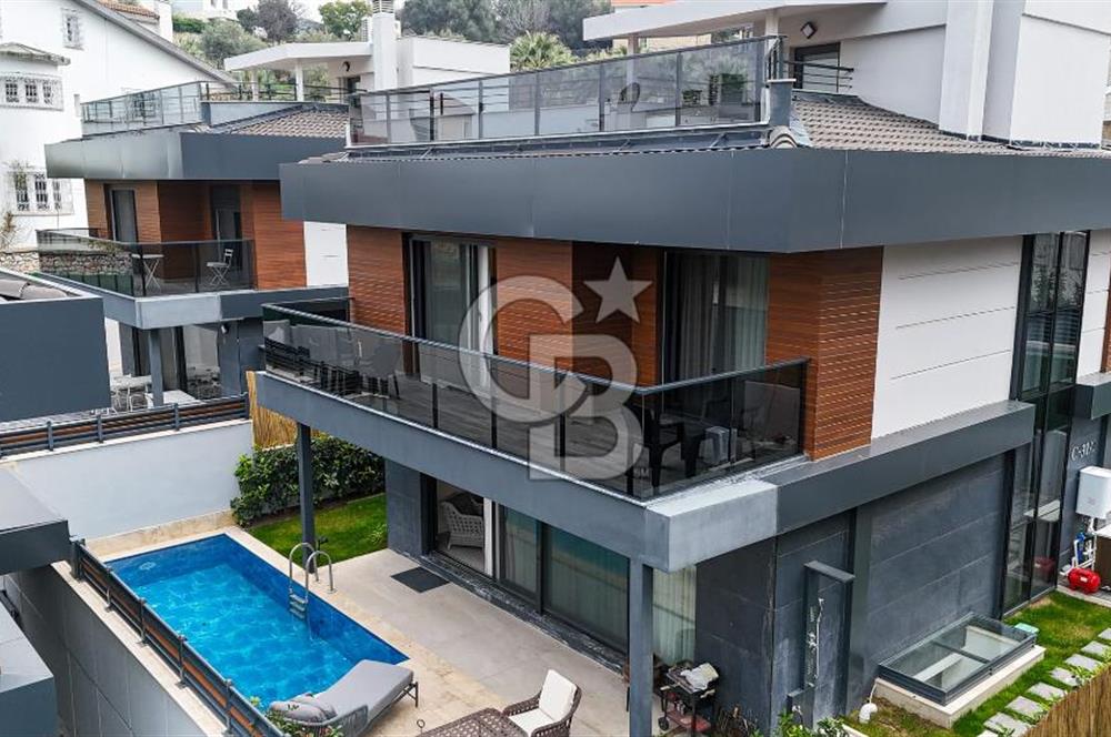 Urla Çeşmealtı Lüx 5+1 Villa