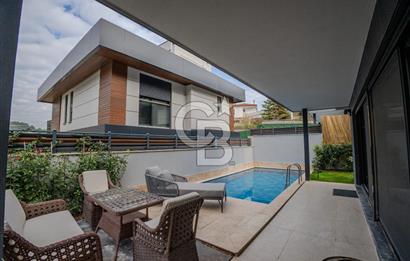 Urla Çeşmealtı Lüx 5+1 Villa