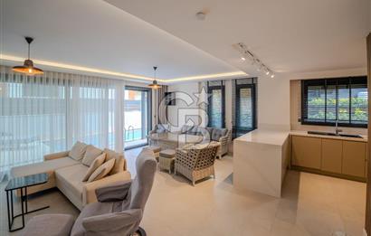 Urla Çeşmealtı Lüx 5+1 Villa