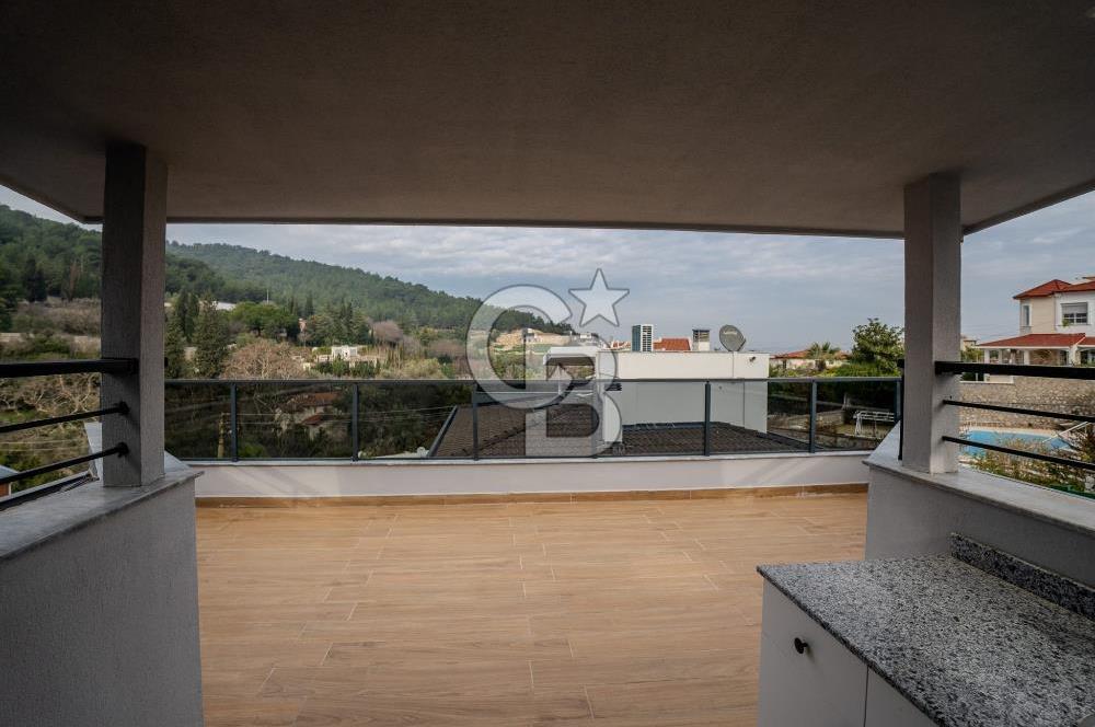 Urla Çeşmealtı Lüx 5+1 Villa