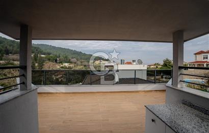 Urla Çeşmealtı Lüx 5+1 Villa