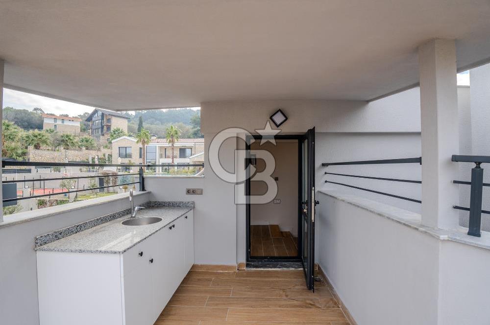 Urla Çeşmealtı Lüx 5+1 Villa