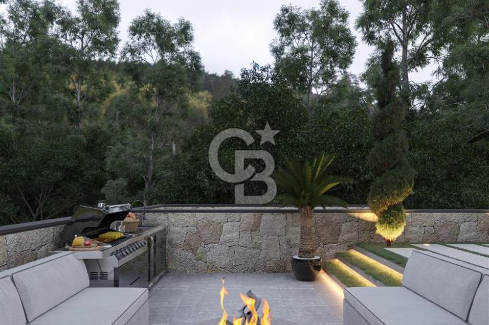 FOÇA KOZBEYLİ'DE 5+1 TRİPLEX LOFT HAVUZLU SATILIK MÜSTAKİL VİLLA