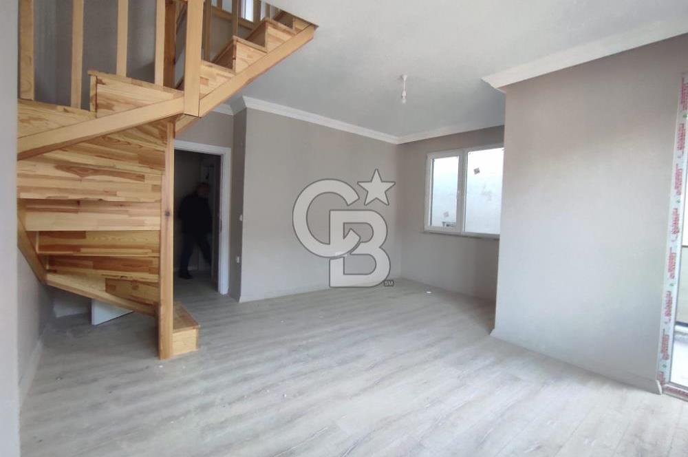 DEMOKRASİ CADDESİ METROYA YAKIN ASANSÖRLÜ 3+1 ÜST DUBLEKS