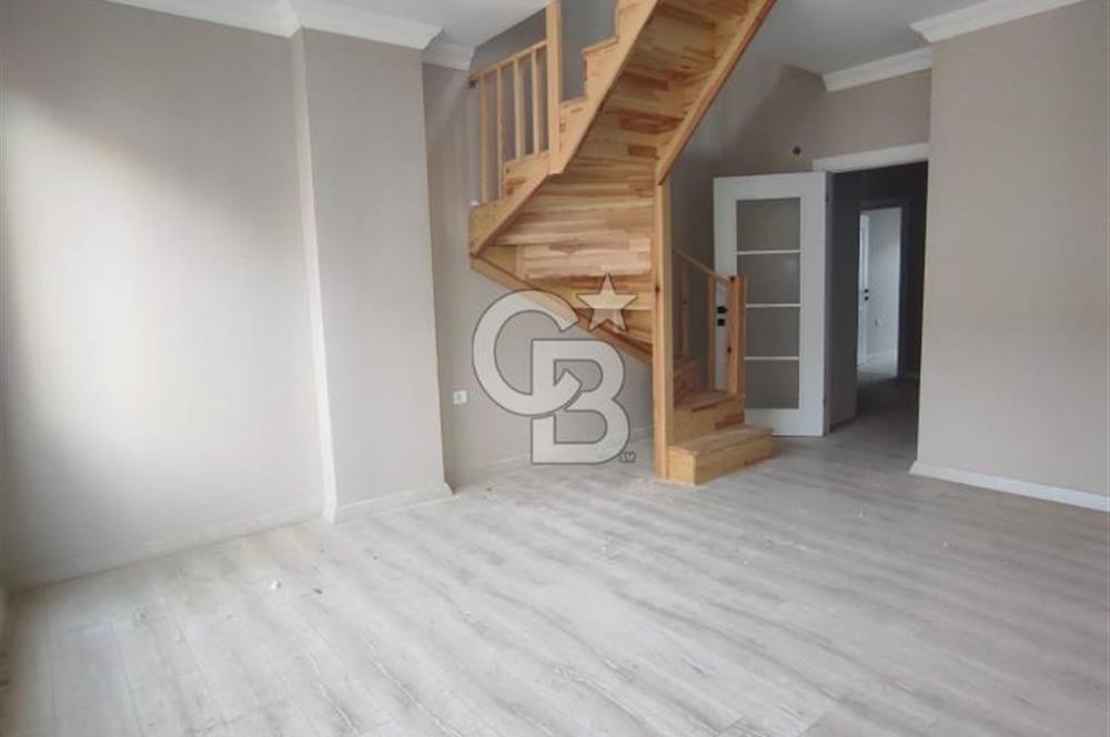 DEMOKRASİ CADDESİ METROYA YAKIN ASANSÖRLÜ 3+1 ÜST DUBLEKS