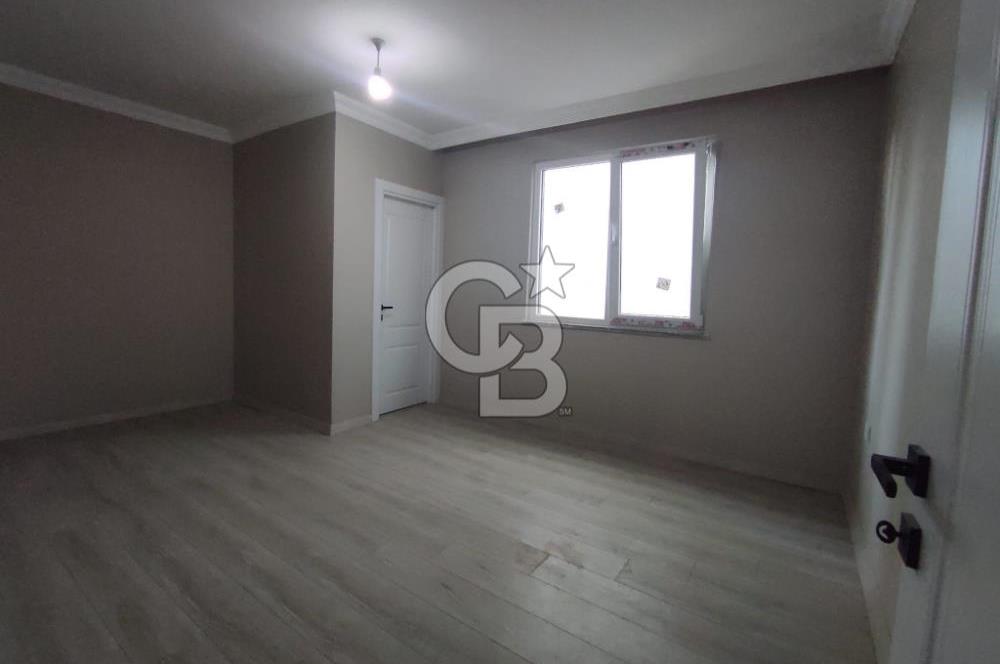 DEMOKRASİ CADDESİ METROYA YAKIN ASANSÖRLÜ 3+1 ÜST DUBLEKS