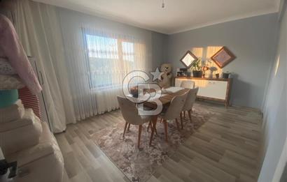 YALOVA ALTINOVA AYAZMA YOLA CEPHE 744 M2 ARSA ÜSTÜNDE BİNA