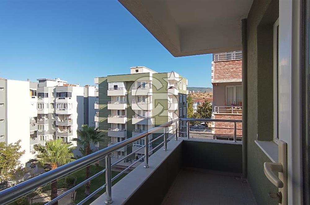 ALİAĞA SİTELER MAHALLESİNDE GÜNEŞ SİTESİ İÇİNDE 3+1 FERAH DAİRE