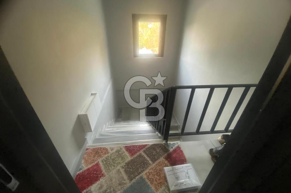 YALOVA ALTINOVA AYAZMA YOLA CEPHE 744 M2 ARSA ÜSTÜNDE BİNA