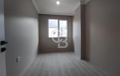 DEMOKRASİ CADDESİ METROYA YAKIN ASANSÖRLÜ 3+1 ÜST DUBLEKS