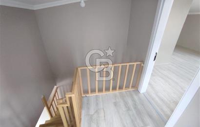 DEMOKRASİ CADDESİ METROYA YAKIN ASANSÖRLÜ 3+1 ÜST DUBLEKS