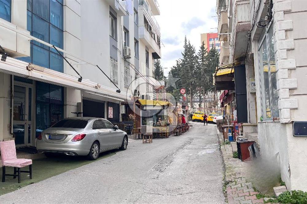 Katip Çelebi Acil yan Sokağı Devren Kiralık Köşe Dükkan