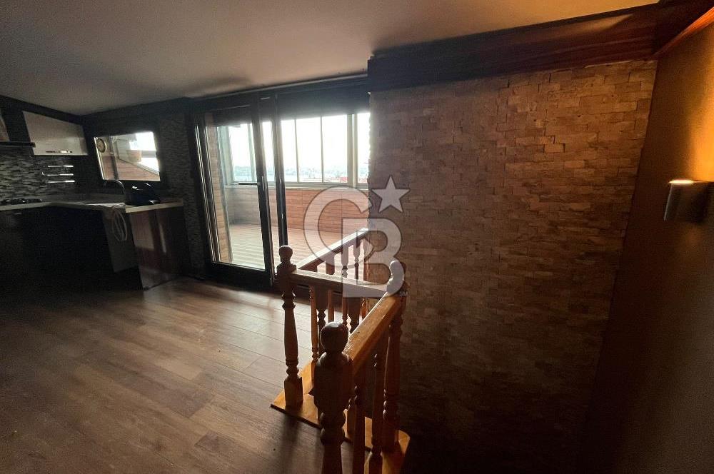 Üsküdar Salacak'ta 3+1 Deniz Manzaralı Teraslı Dubleks Kiralık Daire 