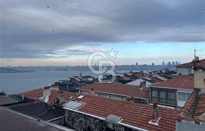 Üsküdar Salacak'ta 3+1 Deniz Manzaralı Teraslı Dubleks Kiralık Daire 
