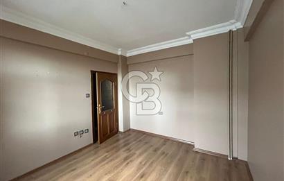 Üsküdar Salacak'ta 3+1 Deniz Manzaralı Teraslı Dubleks Kiralık Daire 