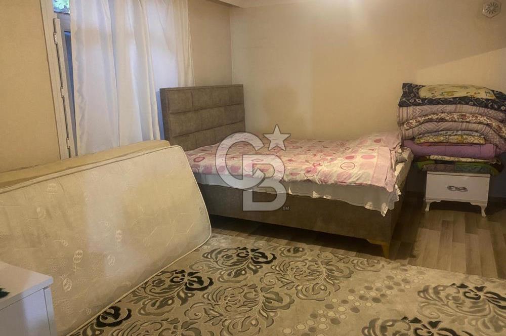 YALOVA ALTINOVA AYAZMA YOLA CEPHE 744 M2 ARSA ÜSTÜNDE BİNA