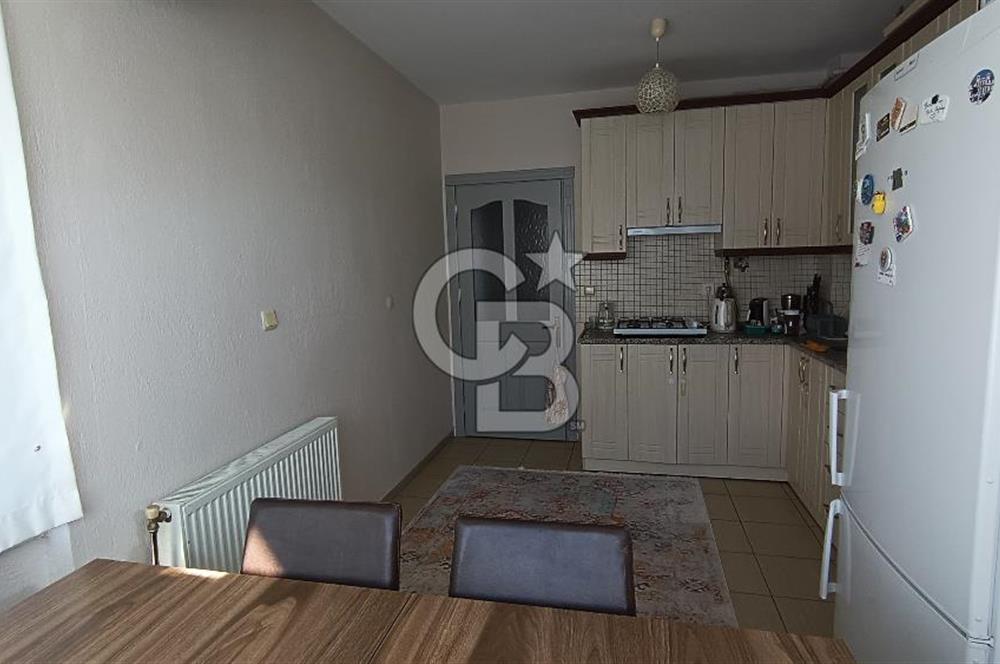 ALİAĞA SİTELER MAHALLESİNDE GÜNEŞ SİTESİ İÇİNDE 3+1 FERAH DAİRE