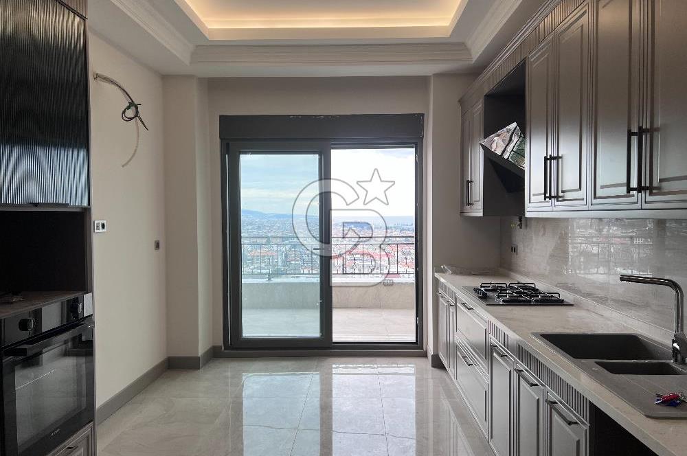 YALOVA ÇİFTLİKKÖY DENİZ MANZARALI ULTRA LÜKS KİRALIK 3+1 DAİRE