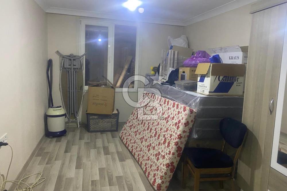 YALOVA ALTINOVA AYAZMA YOLA CEPHE 744 M2 ARSA ÜSTÜNDE BİNA