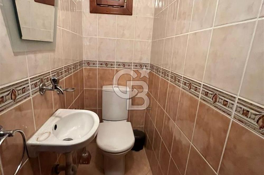 Üsküdar Salacak'ta 3+1 Deniz Manzaralı Teraslı Dubleks Kiralık Daire 