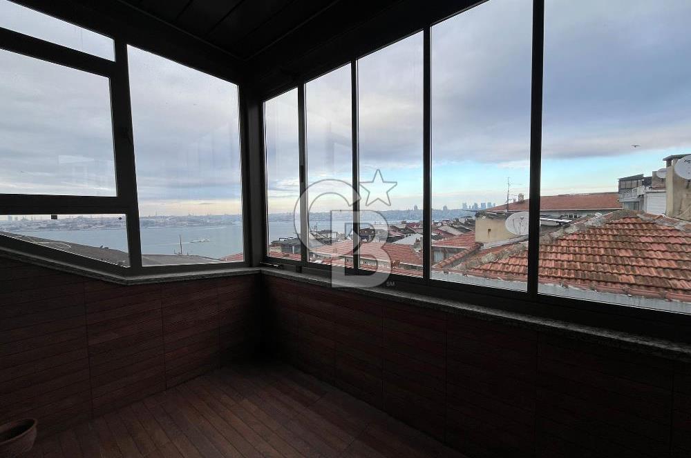 Üsküdar Salacak'ta 3+1 Deniz Manzaralı Teraslı Dubleks Kiralık Daire 