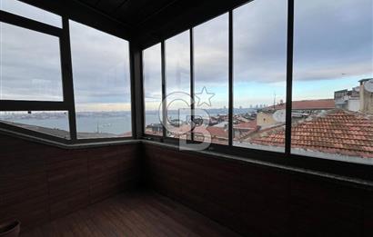 Üsküdar Salacak'ta 3+1 Deniz Manzaralı Teraslı Dubleks Kiralık Daire 