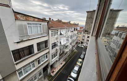 Üsküdar Salacak'ta 3+1 Deniz Manzaralı Teraslı Dubleks Kiralık Daire 