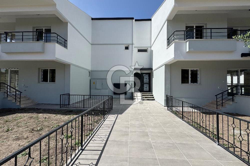 Çandarlıda geniş bahçe kullanımlı 1+1 daire 