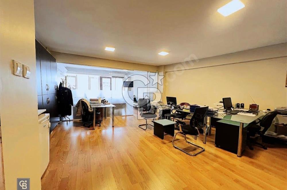 HALİTAĞA DA  SATILIK OFİS