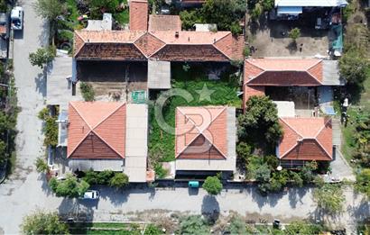 Aliağa Karaköyde Satılık 500 m² Arsa İçinde Tek Katlı Ev