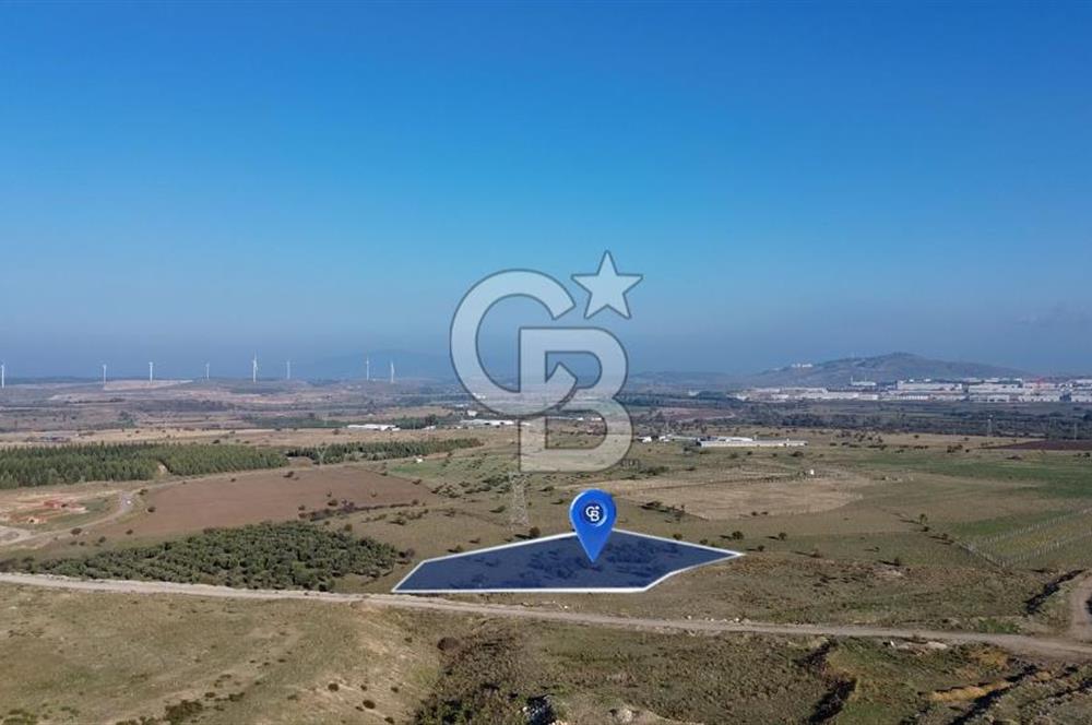 İzmir Aliağa Güzelhisarda 8.372m², Yolu Olan, Yatırımlık Tarla