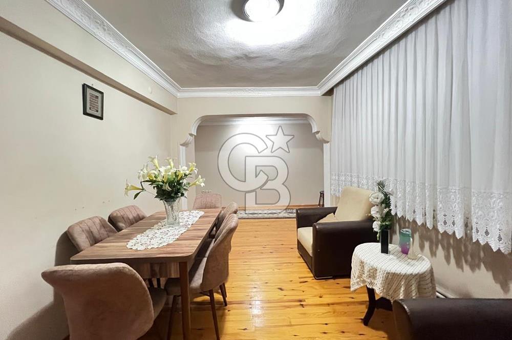 Hacıkaplanlar Mahallesinde Ara Kat 135 M² 2+1 Satılık Daire