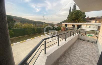 YALOVA ALTINOVA AYAZMA YOLA CEPHE 744 M2 ARSA ÜSTÜNDE BİNA