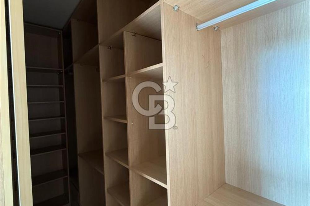 Üsküdar Salacak'ta 3+1 Deniz Manzaralı Teraslı Dubleks Kiralık Daire 