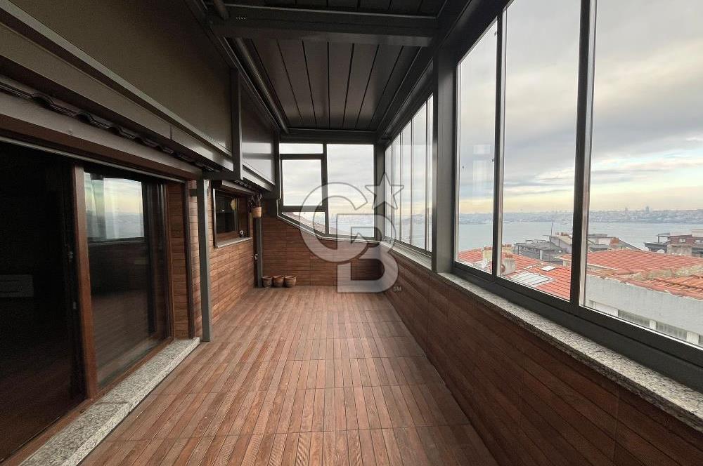 Üsküdar Salacak'ta 3+1 Deniz Manzaralı Teraslı Dubleks Kiralık Daire 