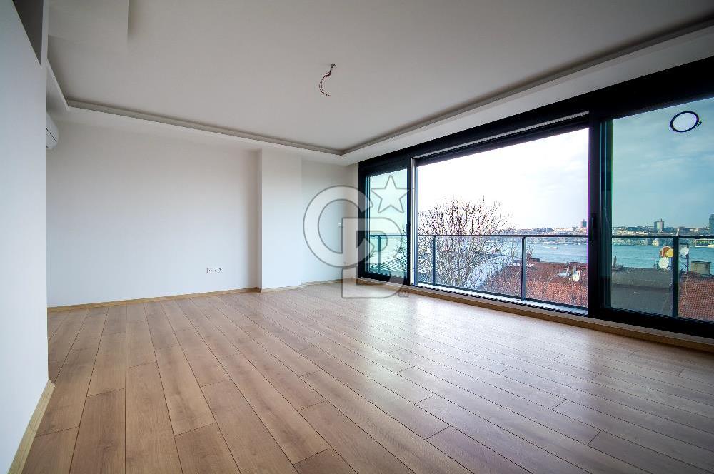 ÜSKÜDAR SULTANTEPE'DE BOĞAZ MANZARALI SATILIK 3+1 DAİRE