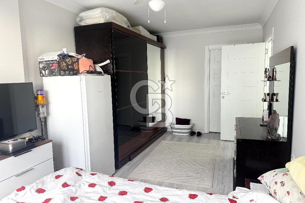 ÜSKÜDAR BARBAROS MAH 3+1 FERAH SATILIK ARAKAT DAİRE