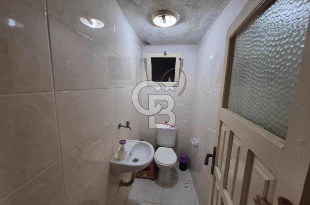 İzmir Bergama Fevzipaşa da satılık Müstakil ev Arsa