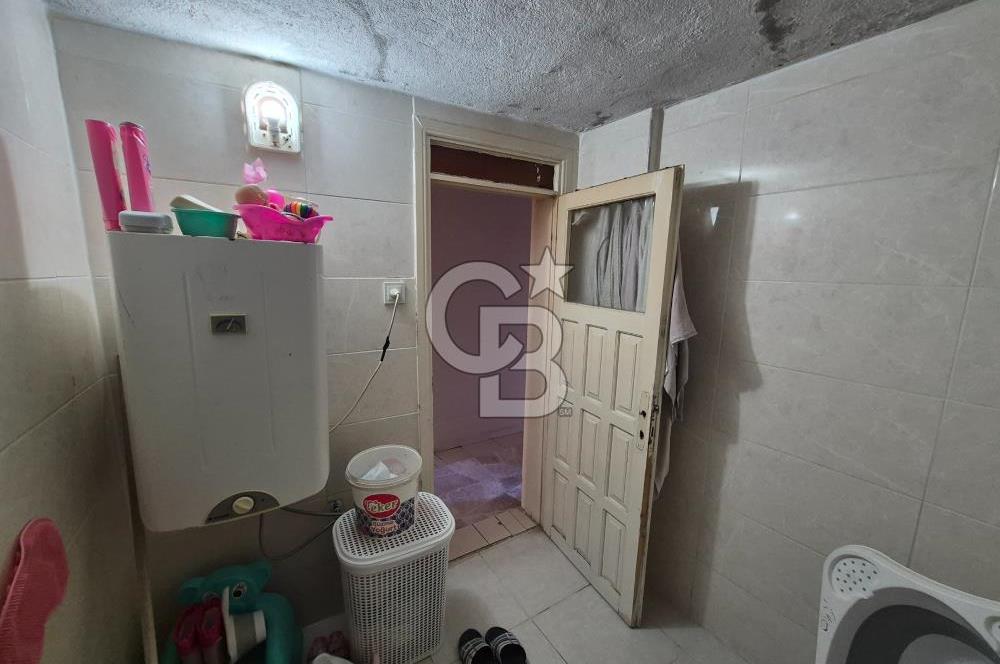 İzmir Bergama Fevzipaşa da satılık Müstakil ev Arsa