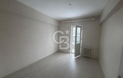 DİKMEN CADDESİ ÜZERİNDE EKSTRA YAPILI 3+1 KİRALIK DAİRE
