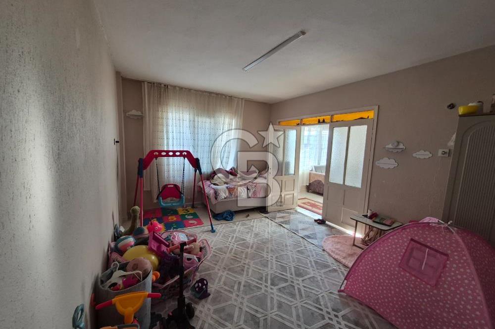 İzmir Bergama Fevzipaşa da satılık Müstakil ev Arsa