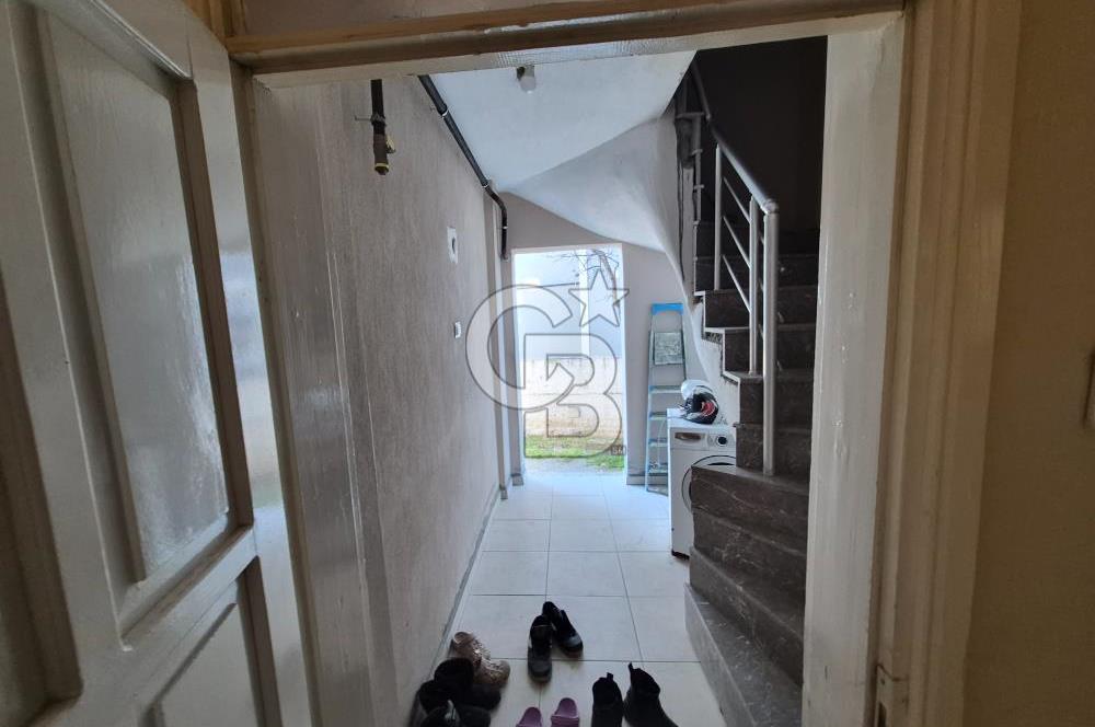 İzmir Bergama Fevzipaşa da satılık Müstakil ev Arsa