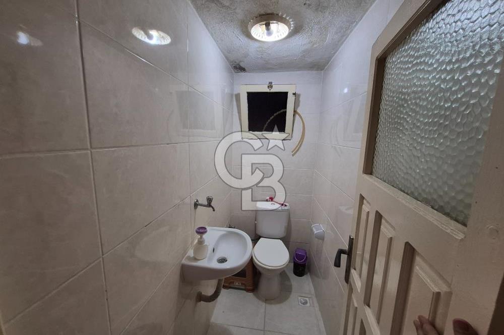 İzmir Bergama Fevzipaşa da satılık Müstakil ev Arsa