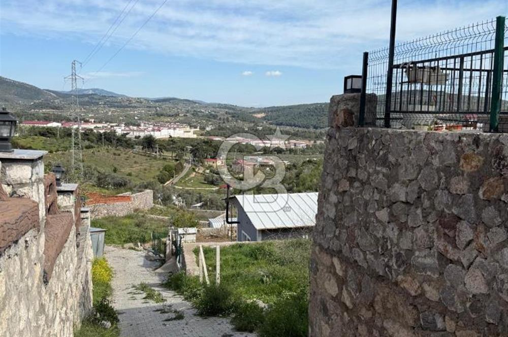 Buca Belenbaşı'nda Satılık 290m2 Elektrik Suyu Olan Etrafı Çevrili Tarla 