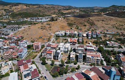 ÇANDARLI MY VİSTA SİTESİNDE GENİŞ BALKONLU 2+1 SATILIK DAİRE