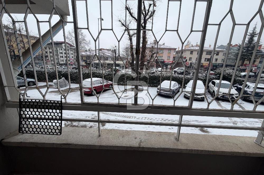 DİKMEN CADDESİ ÜZERİNDE EKSTRA YAPILI 3+1 KİRALIK DAİRE