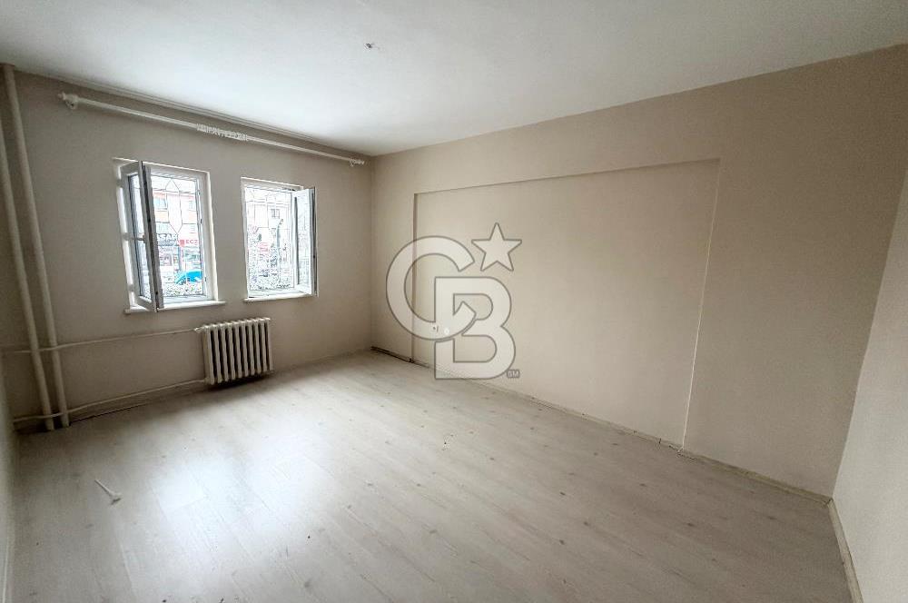 DİKMEN CADDESİ ÜZERİNDE EKSTRA YAPILI 3+1 KİRALIK DAİRE