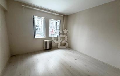 DİKMEN CADDESİ ÜZERİNDE EKSTRA YAPILI 3+1 KİRALIK DAİRE